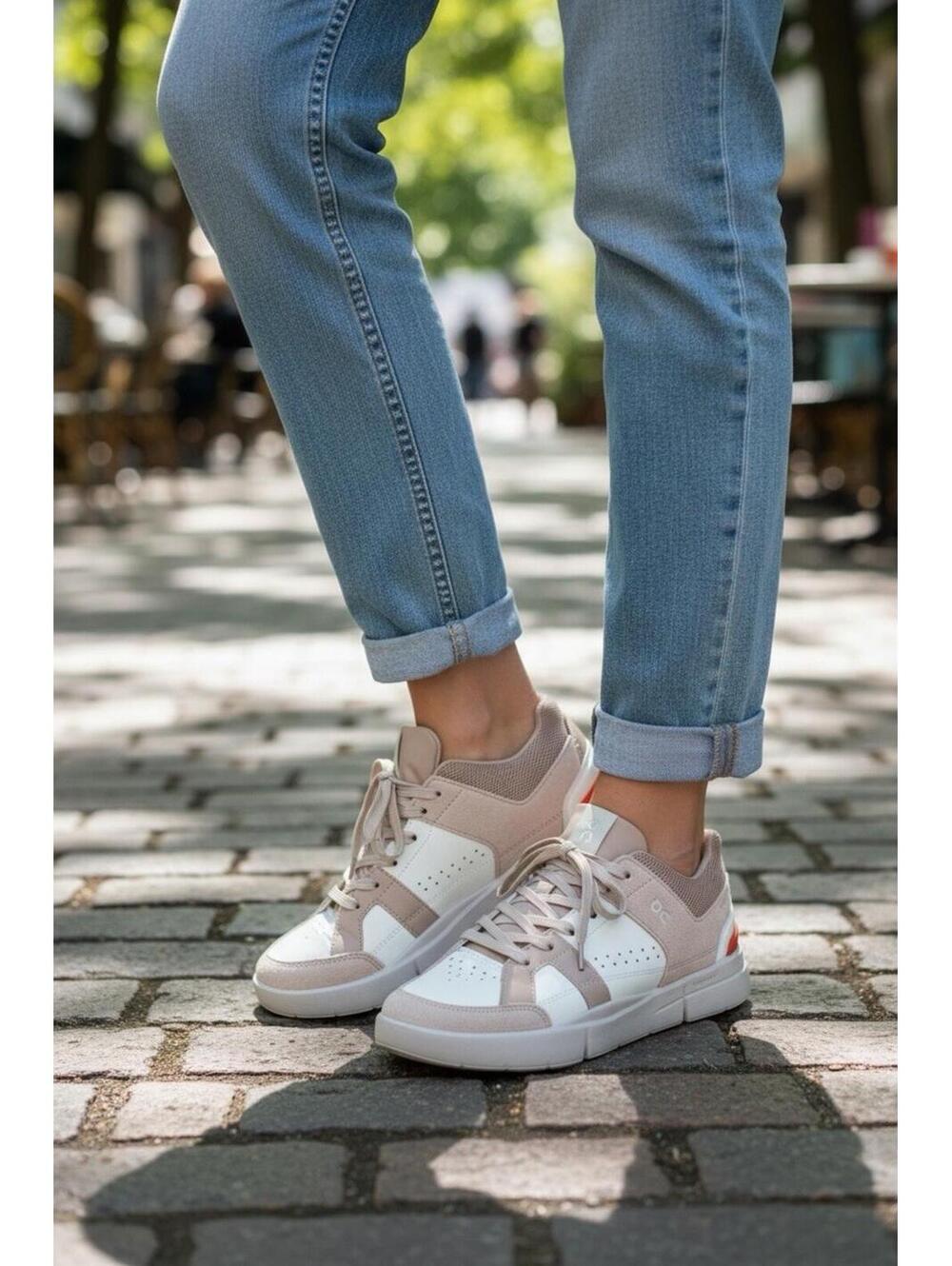 On Cloud The Roger Mid Clubhouse Sneakers Women's White & Rose Color Size 8.5